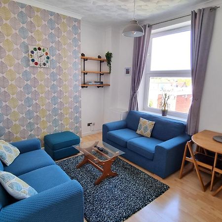 Southsea Escape - Coastal Holiday Apartment - 2 Double Bedrooms Портцмаус Экстерьер фото